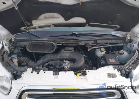 2015 Ford Transit-250 z USA, uszkodzony, nr VIN 1FTNR1ZM8FKA34305